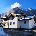Haus Marieus 公寓